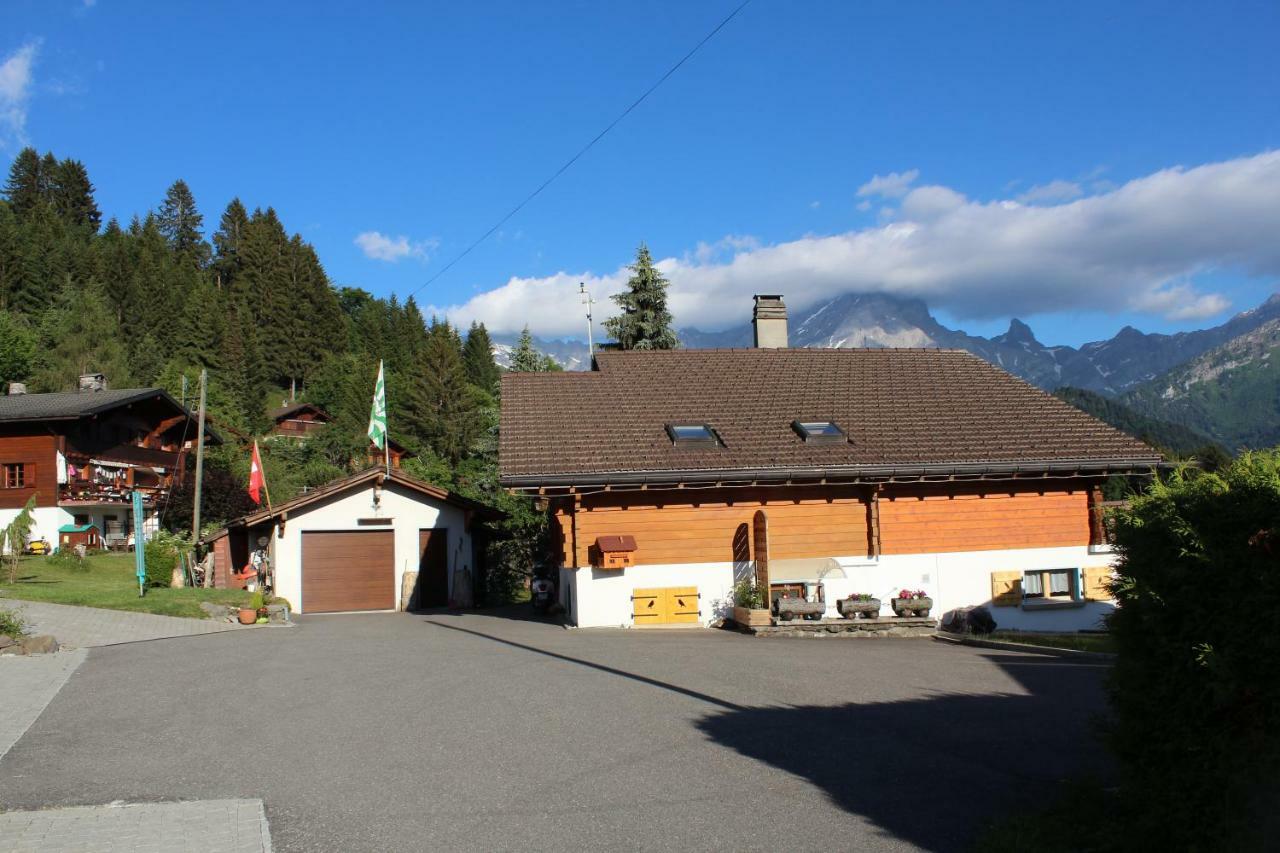 Chalet Le Slalom Arveyes Exterior photo