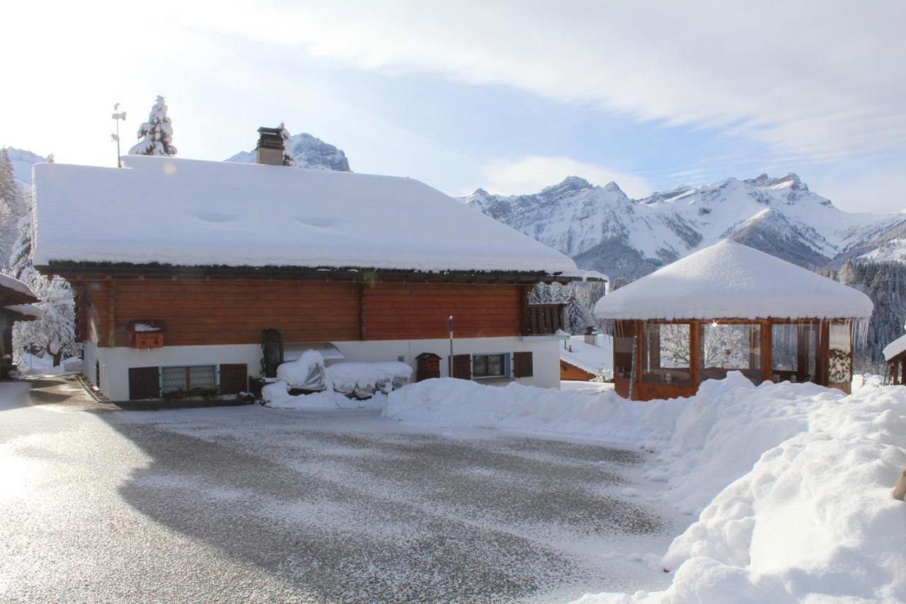 Chalet Le Slalom Arveyes Exterior photo